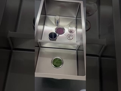 handgemaakte antiroesttest voor keukenschubben met dubbele schaal